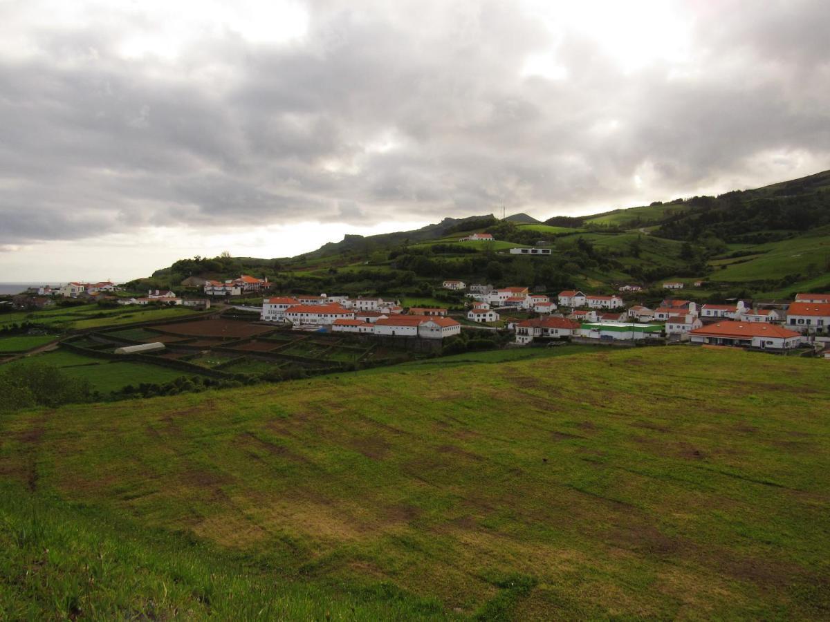 Casa L&m * Lajes das Flores